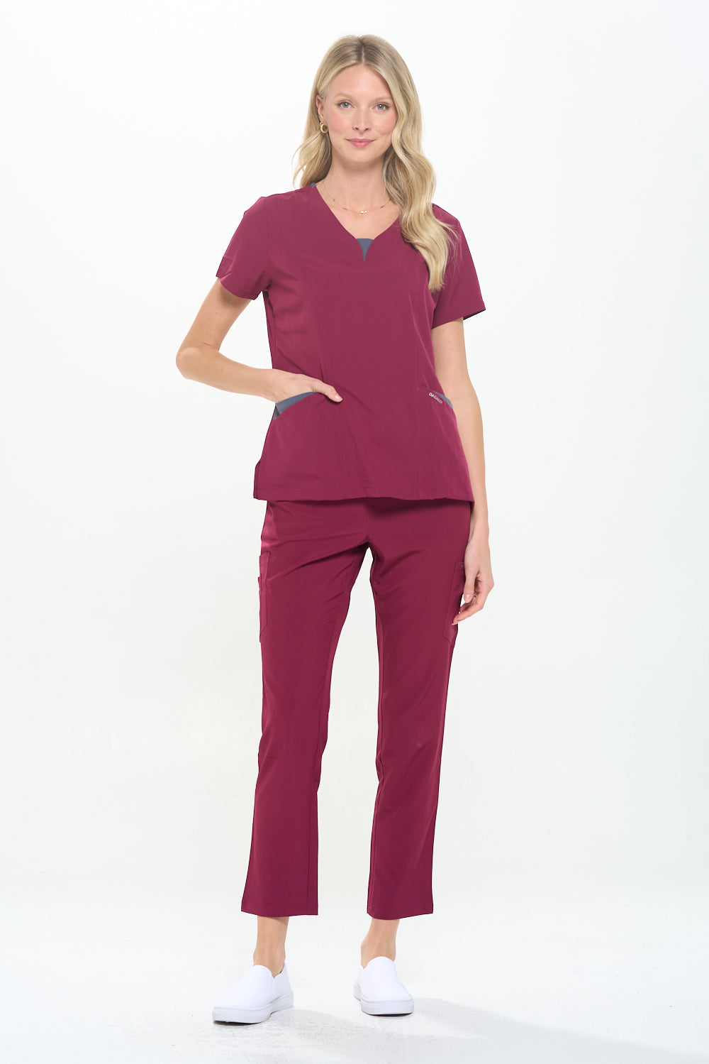 DAGACCI OFFICIAL 4-Way Stretch Split V-Neck Scrub Sets [FS2204]