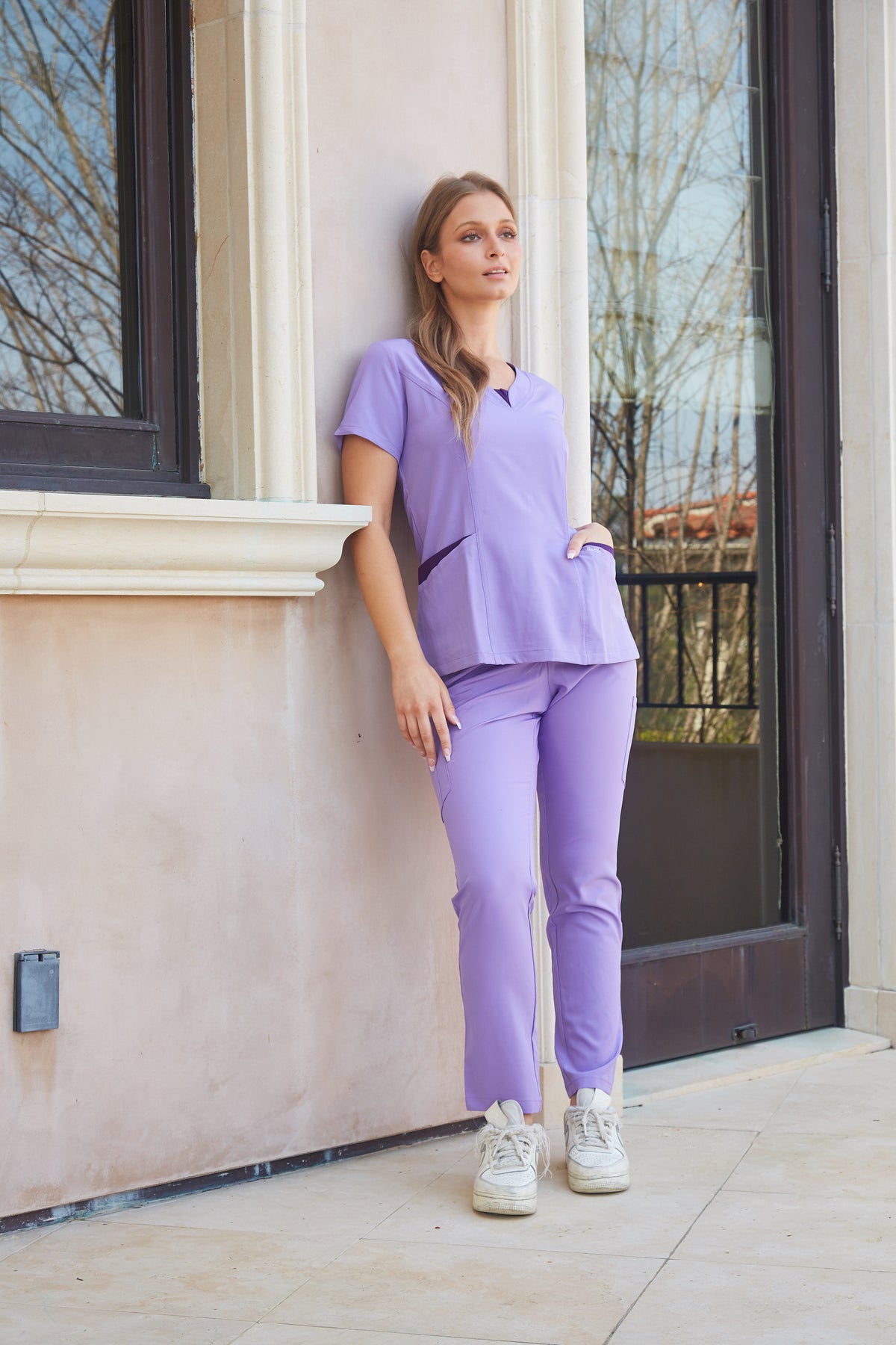DAGACCI OFFICIAL 4-Way Stretch Split V-Neck Scrub Sets [FS2204]